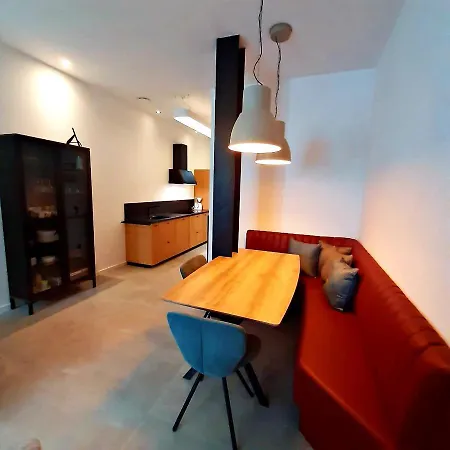 Apartamento Duplex House 56 *